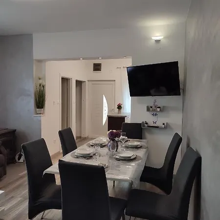 شقة Apartman Kiara Kaštela