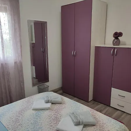 Apartman Kiara * Kaštela