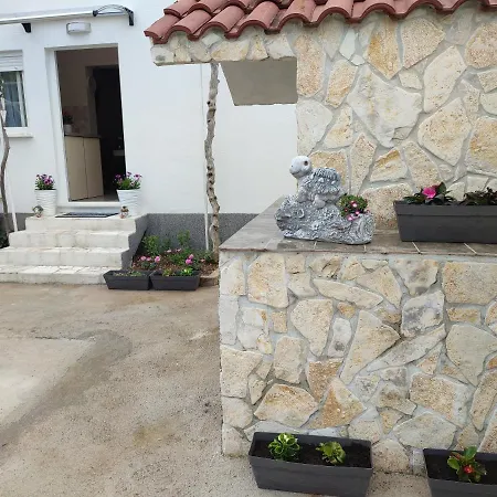 شقة Apartman Kiara *